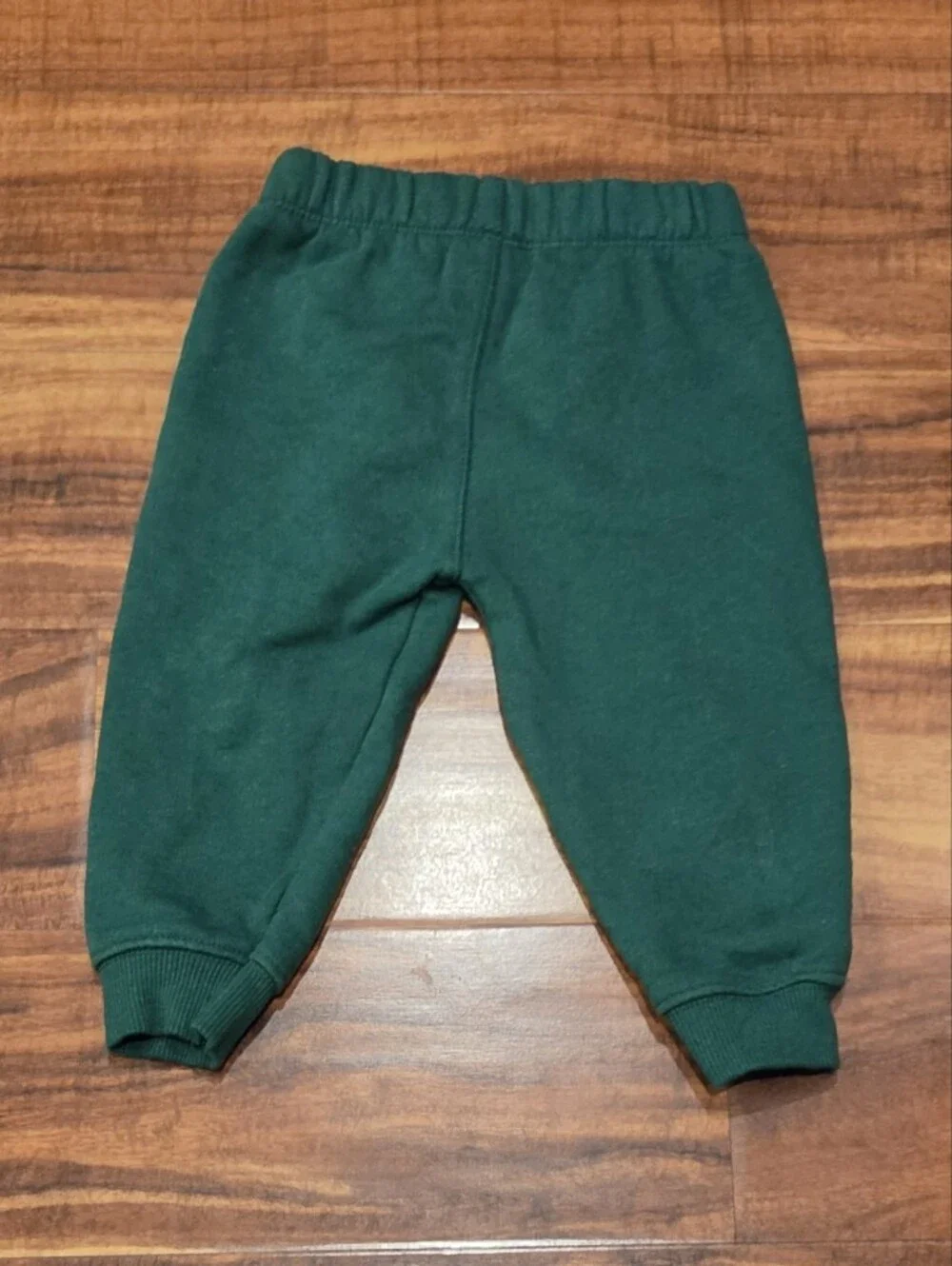 Monica + Andy EUC 12-18 Months Green Tree Sweatshirt and Pants Set
